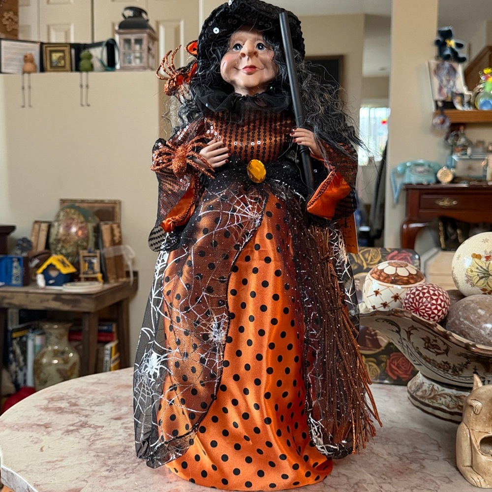 NIB~Karen Didion Originals Decorative Halloween Orange & Black 18 Inch Witch